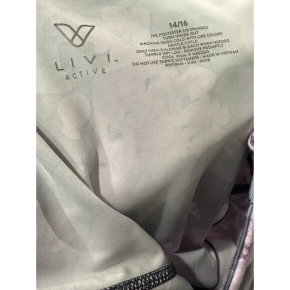 Livi Active Floral Camo Capri Leggings Lane Bryant poly/spandex Size 14/16 EUC - Picture 6 of 7